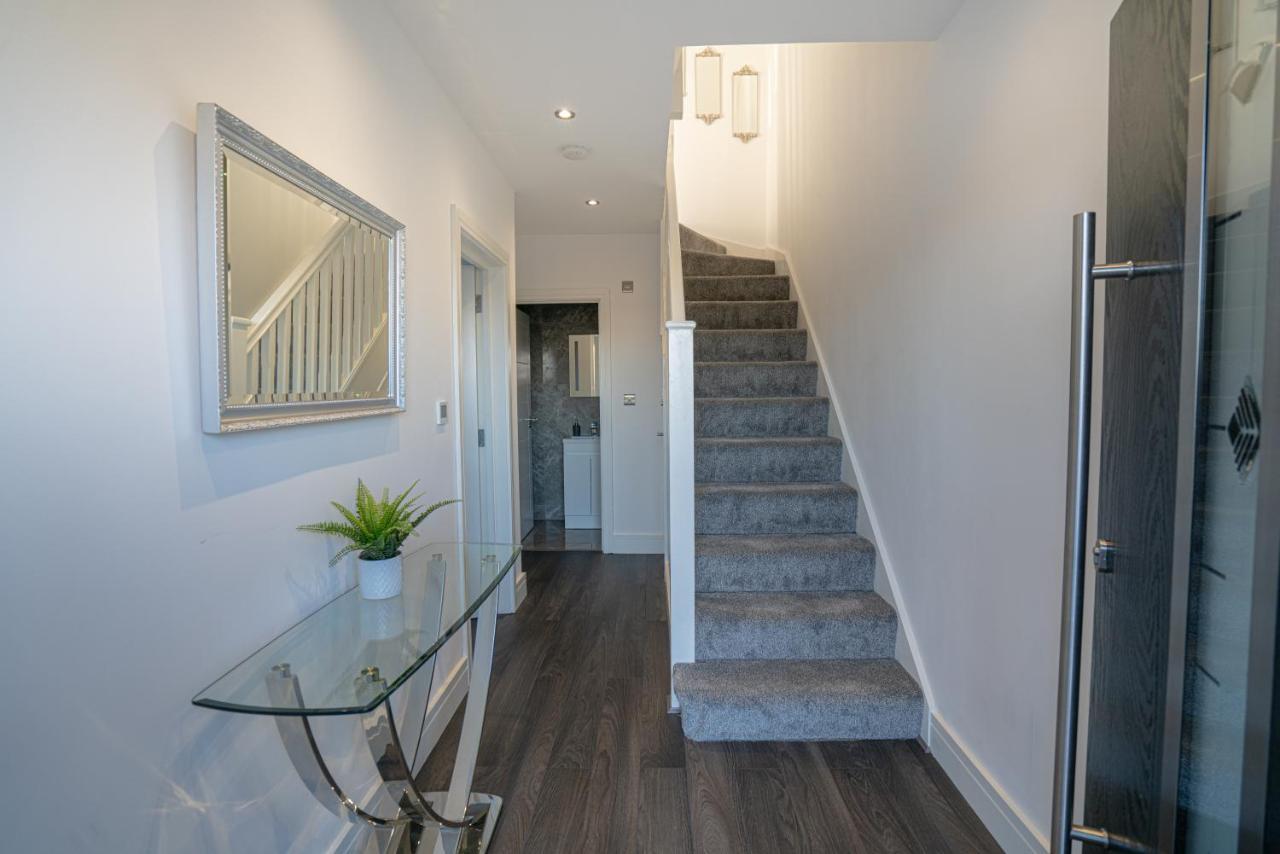 فيلا Newly Refurbished Modern 4 Bed Detached House ! أكسفورد المظهر الخارجي الصورة