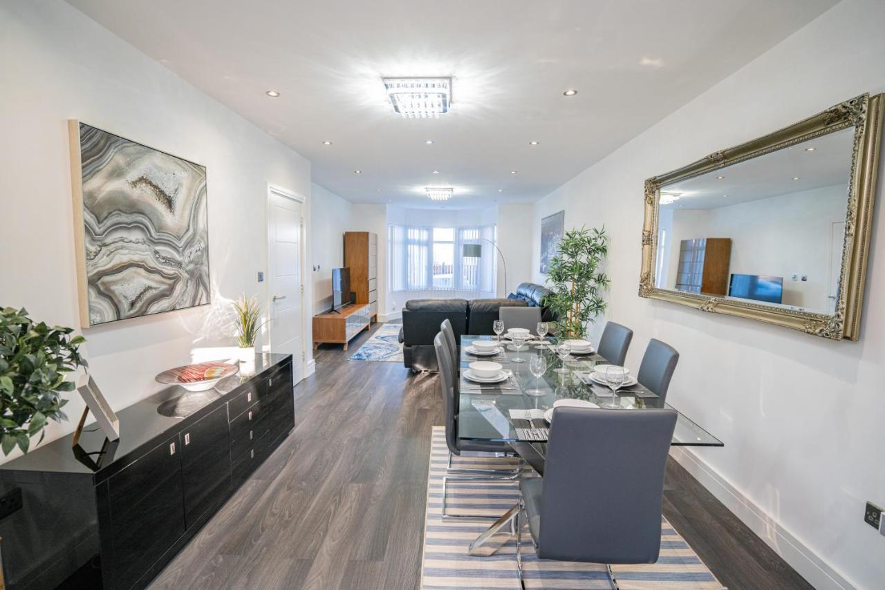 فيلا Newly Refurbished Modern 4 Bed Detached House ! أكسفورد المظهر الخارجي الصورة